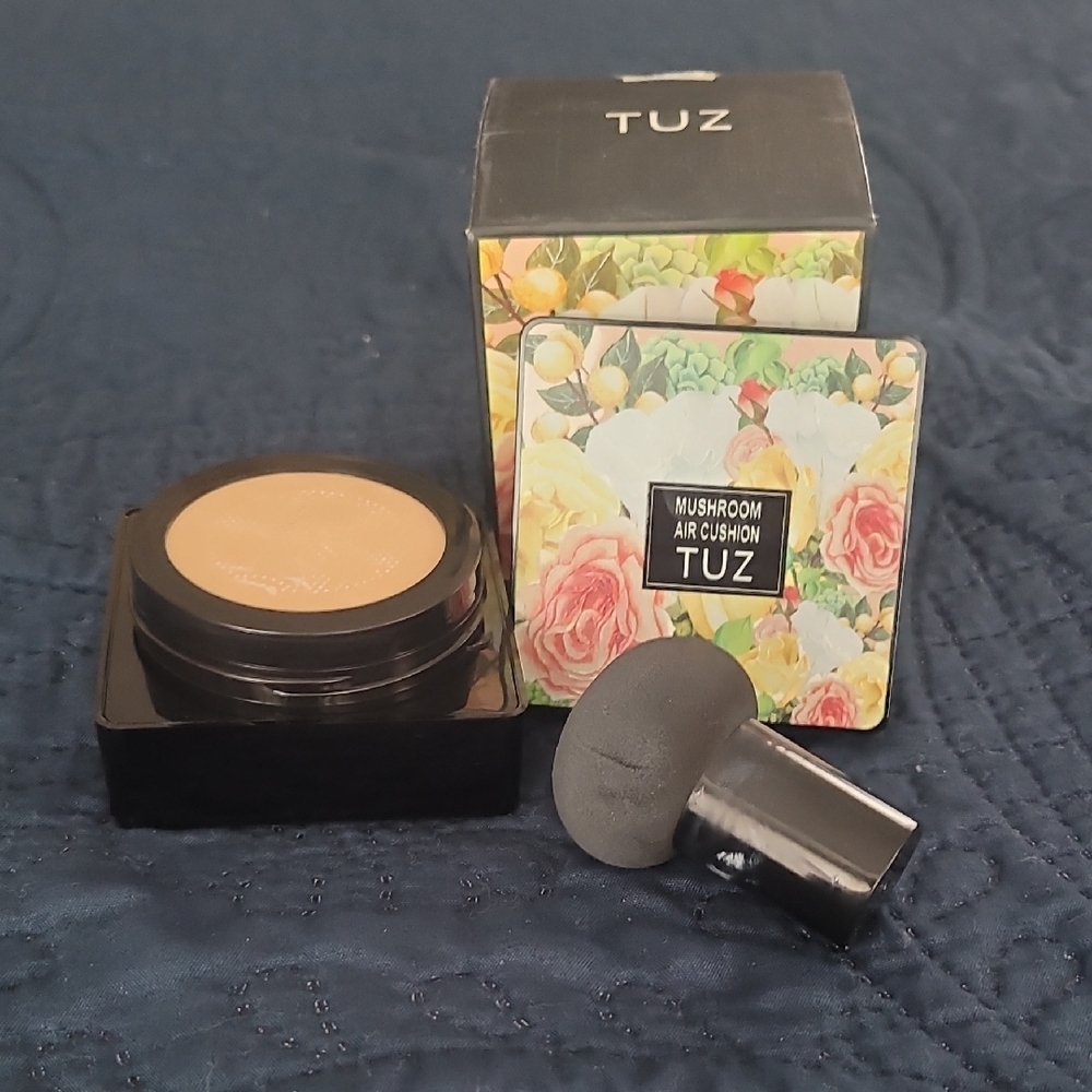 Mushroom Air Cushion Foundation - Cream